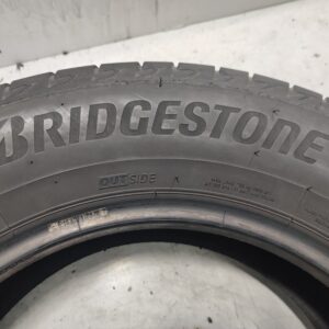 Pneus Bridgestone Turanza T005 215/65R16
