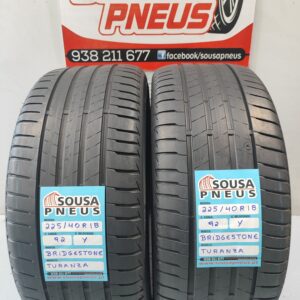 2 pneus semi novos 225-40R18 Bridgestone - Oferta dos portes
