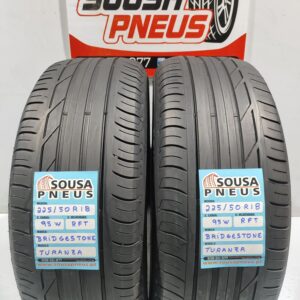 2 pneus semi novos 225-50R18 Bridgestone RFT - Oferta dos portes