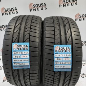 2 pneus semi novos Bridgestone 225/35R19 88y - Oferta da Entrega